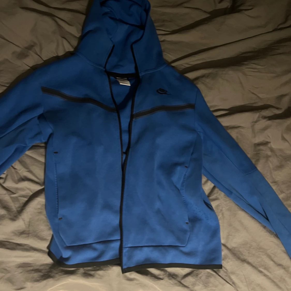 Nike tech fleece hoodie blå