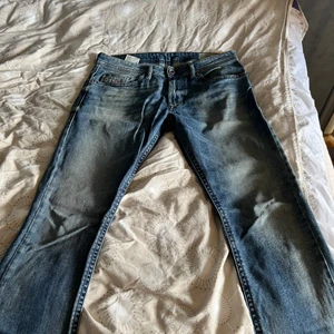 Diesel jeans - Ljusa diesel jeans i bra skick. Storlek 31/32.
