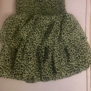 Kjol - Super söt kjol so när skit snygg till sommaren