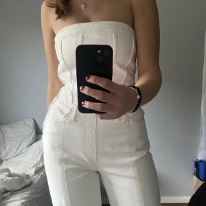 Byxdress - Intressekoll!! Kommer inte till användning, är 173 cm och är lång i benen på mig!