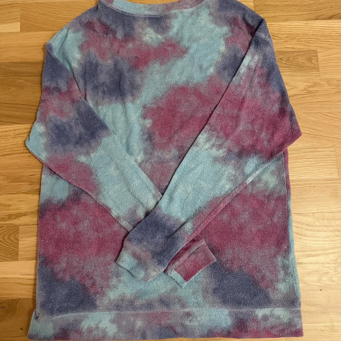 Färgglad hollister tröja - 90