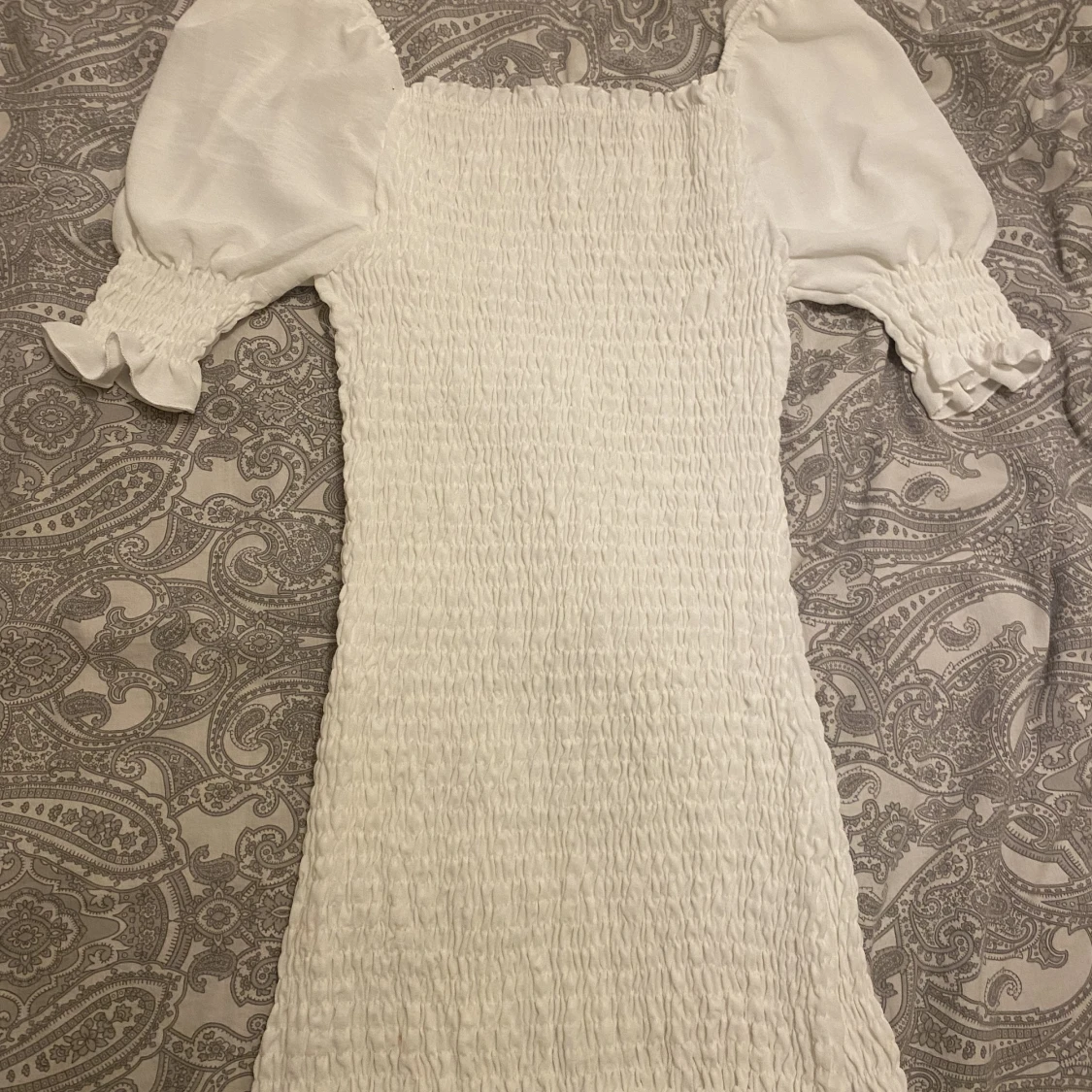 Vit kläning  - 91