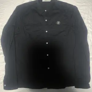 Hope overshirt. Size 50. Fits Medium. Condition 80/100 Price 164SEK plus shipping. Dm to buy or ask anything. #dawiercie