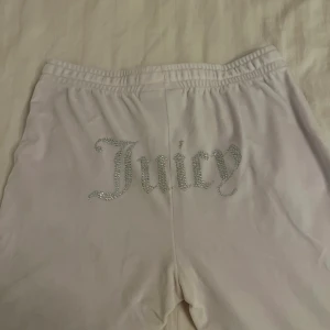 Juicy byxor  - Storlek L  Knappt använda 