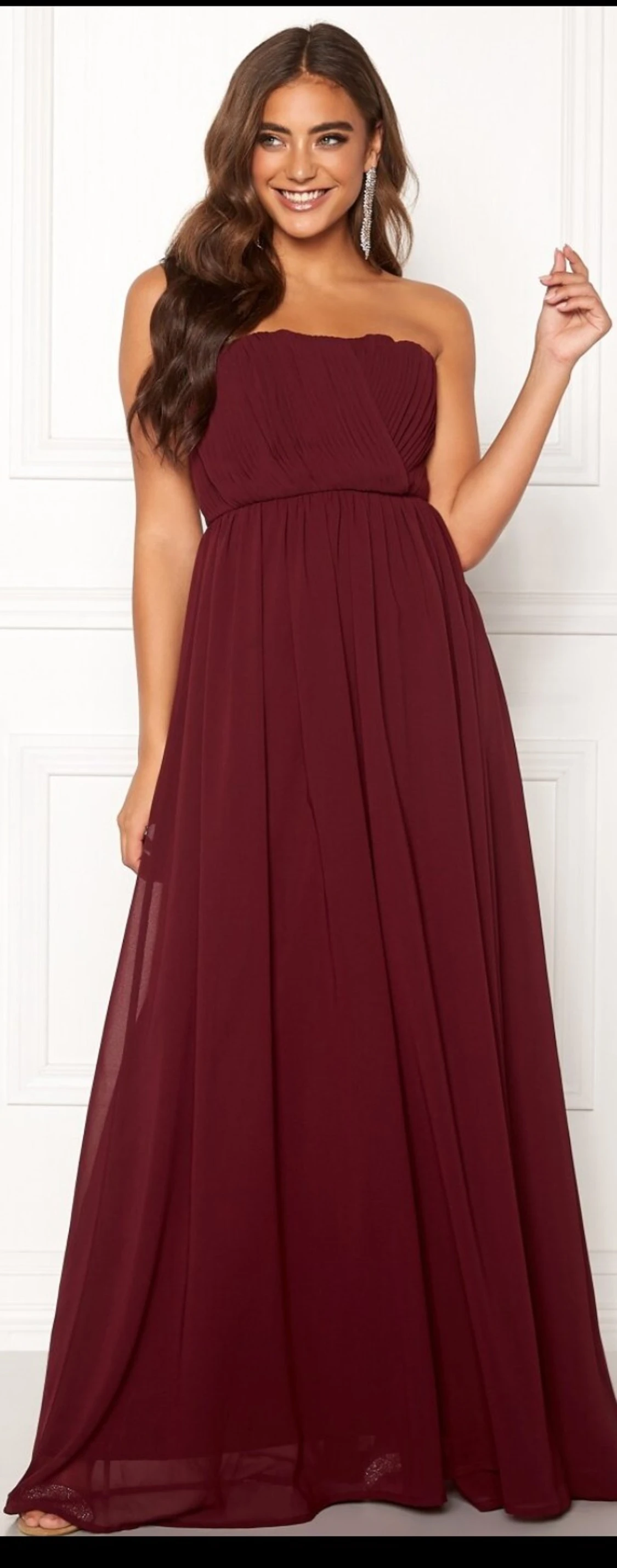 Off shoulder klänning  - 90