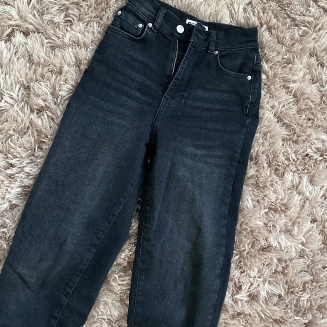 Svarta jeans! - 90