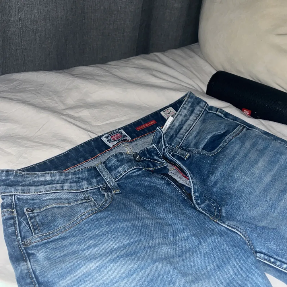 Använda Max 1 gång snygga och väldigt bekväma sitter som en smäck och är inte alls sletna. diskutera för pris !. Jeans & Byxor.