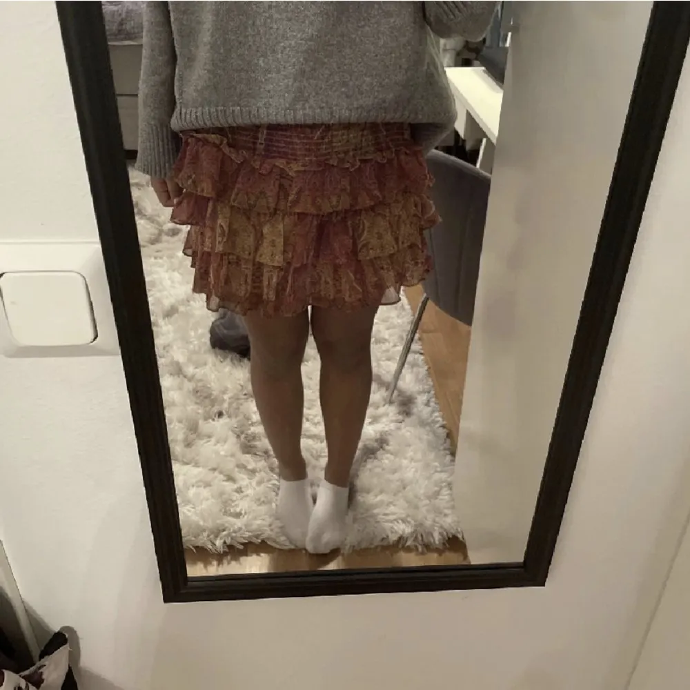 Wish to buy this skirt. Kjolar.