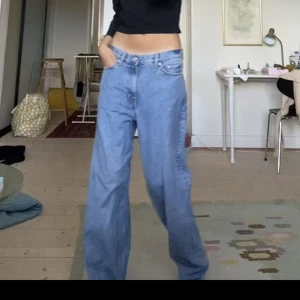 Baggy jeans - Baggy jeans snygga👌 är 175 lång, skriv privat för mått💓
