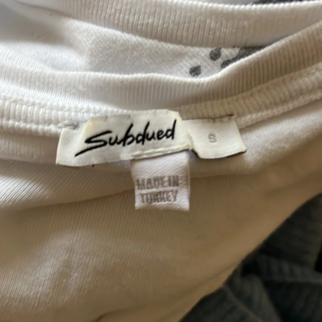 Subdued Y2K tröja - 91