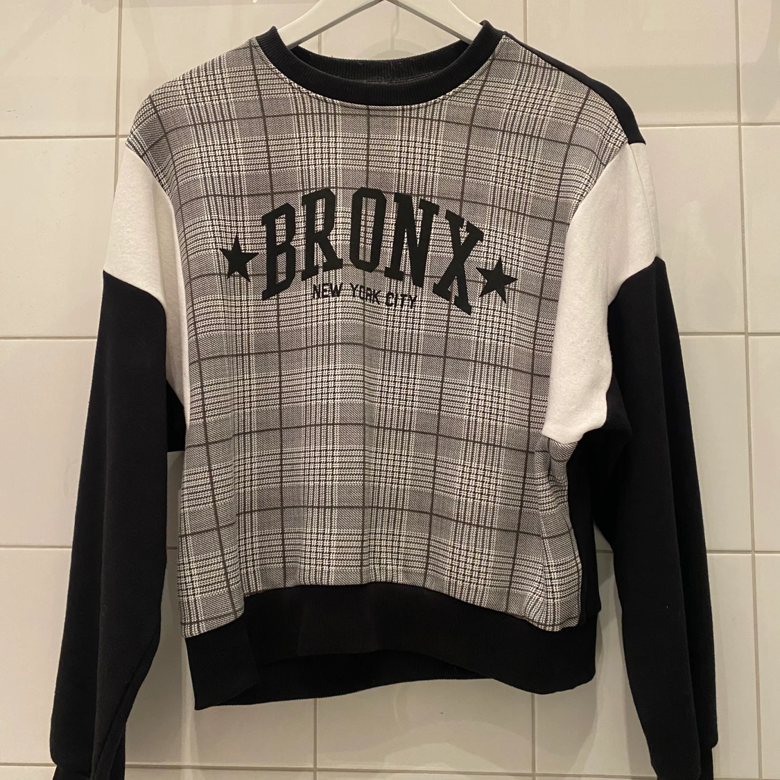 Grå Bronx Sweater / Sweatshirt