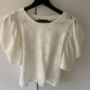 Zara topp - Aldrig använd! Supersöt 💗
