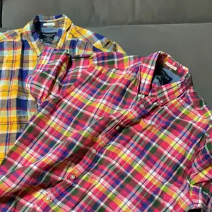 2 Kortärmade sommarskjortor