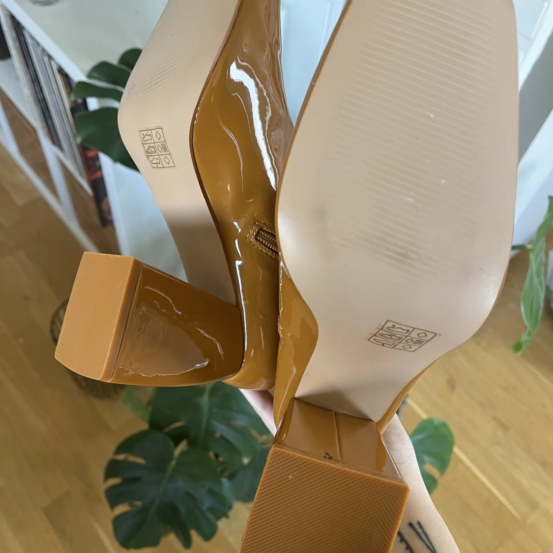 Stövlar med klack - 91