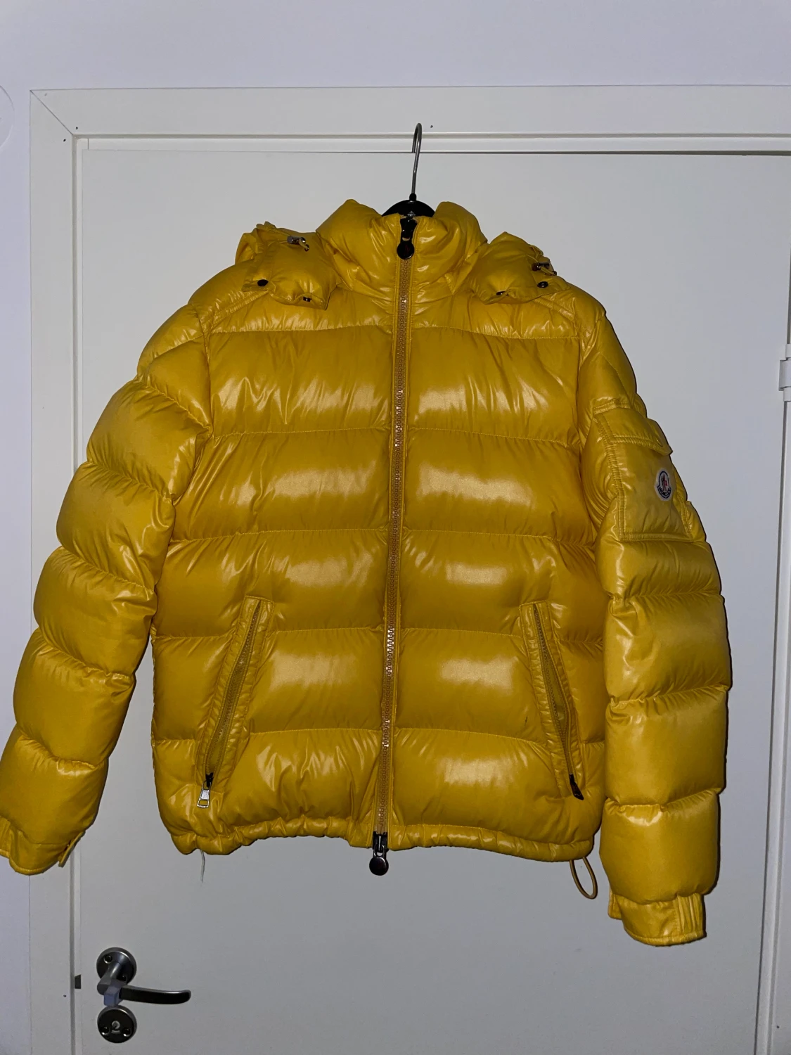 Moncler maya size 2