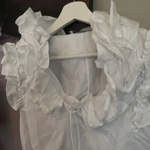 Fin blus  - En jätte fin blus från zara använd runt 2 gånger 