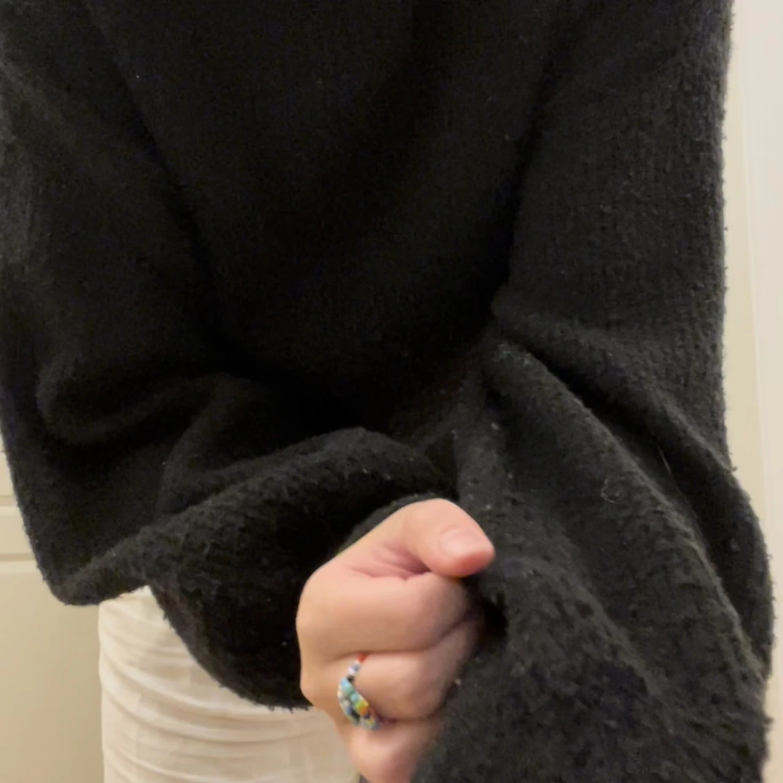 Svart stickad tröja - 90