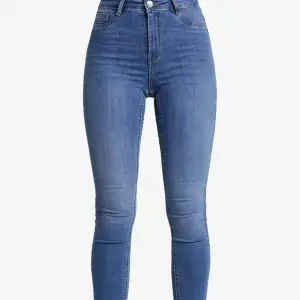 Ginatricot Molly jeans, köptes för 300kr förra året. 