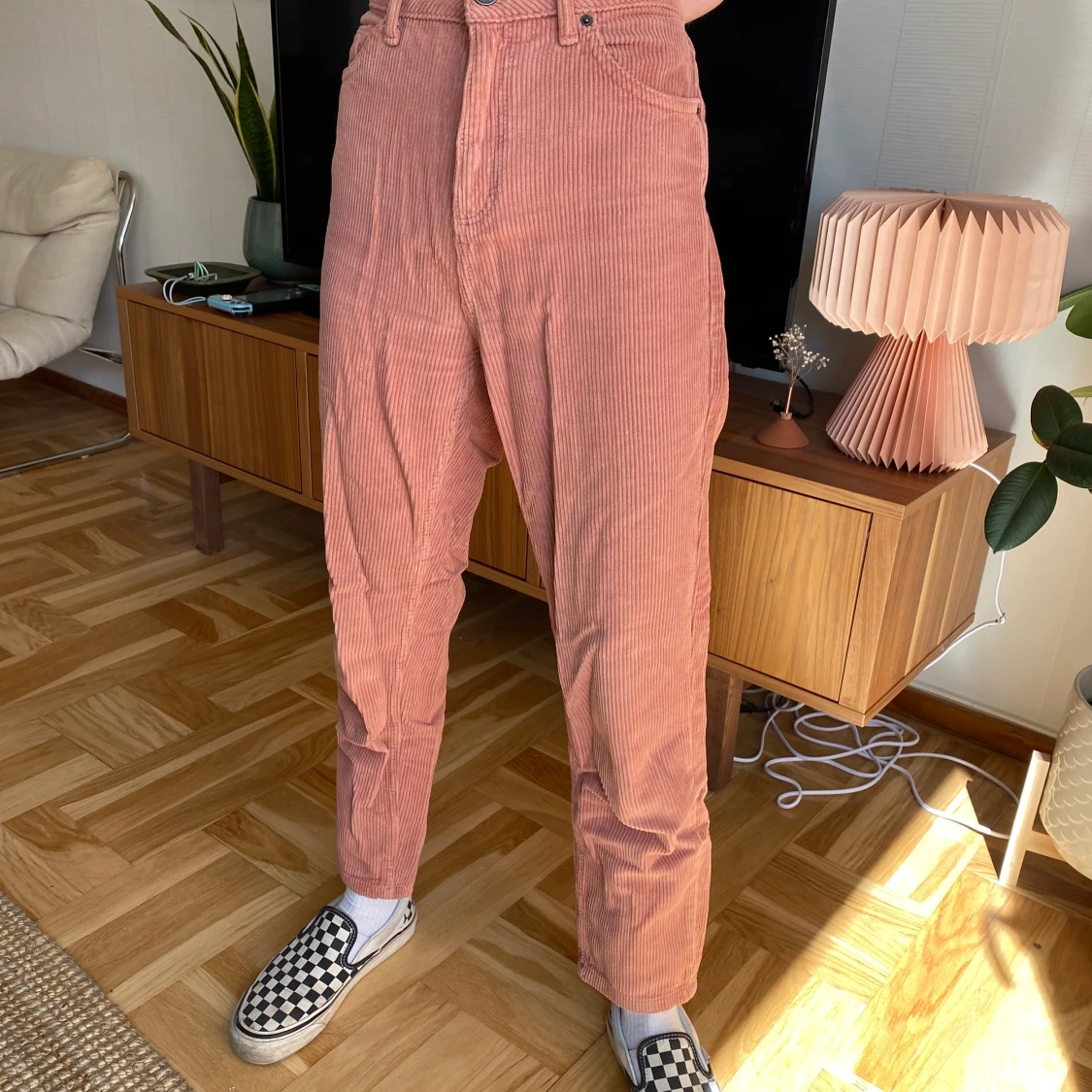 BDG Manchester mom-jeans i puderrosa