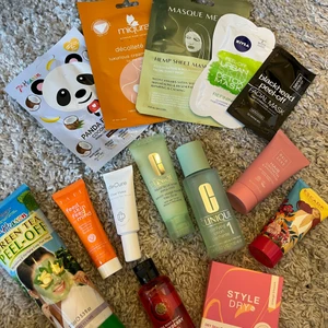 Smink  - Hudvårdsprodukter, allt är helt nytt och aldrig använt förutom en av clinique produkterna som är testad.💓 priserna är är lite olika så skriv för att få pris på allting💓