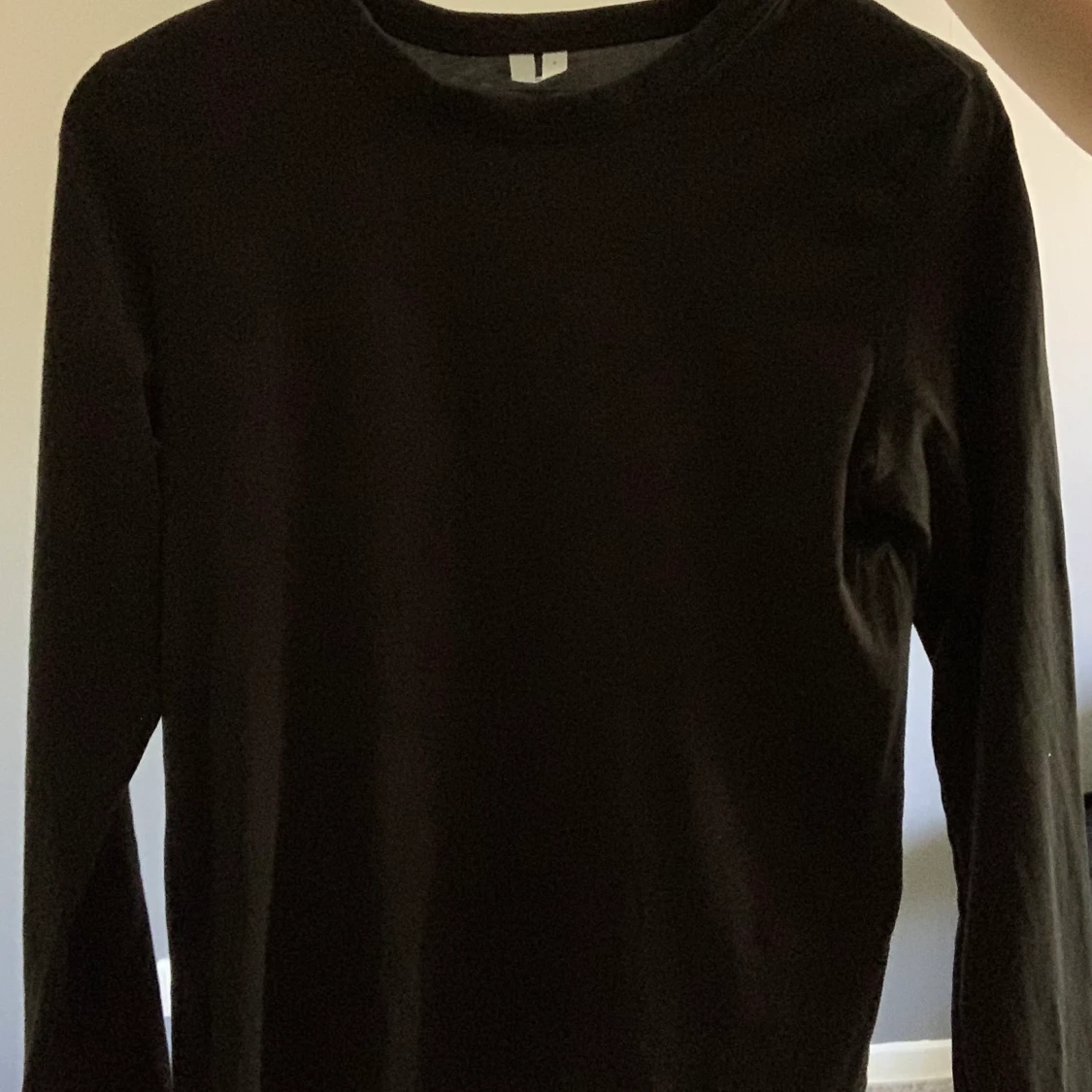 Svart tröja - 90