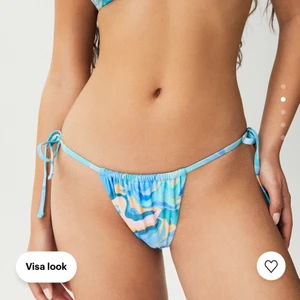 Bikini trosa storlek S - Bikini trosa från pull and bear, aldrig använd.