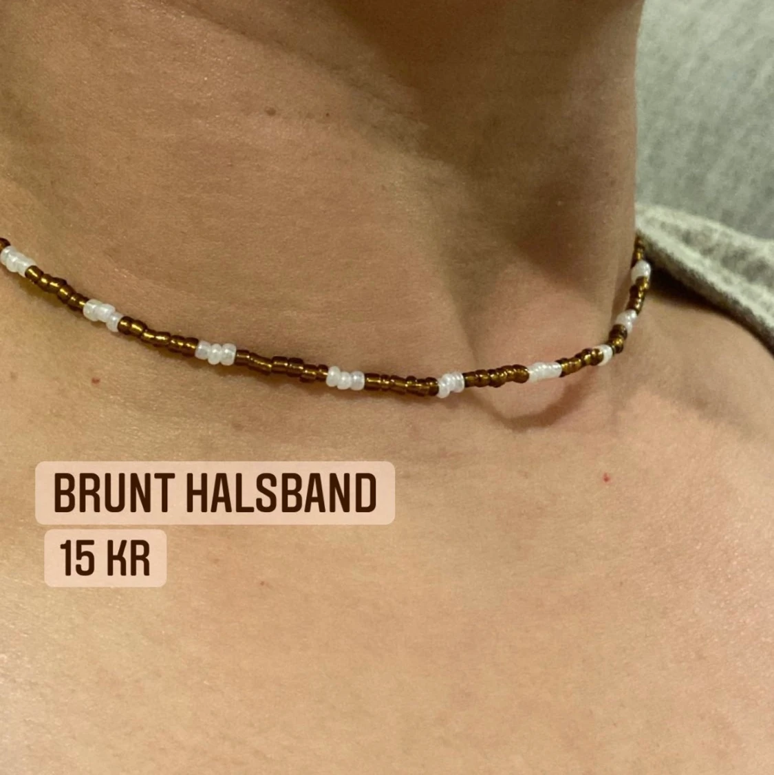 Brunt halsband