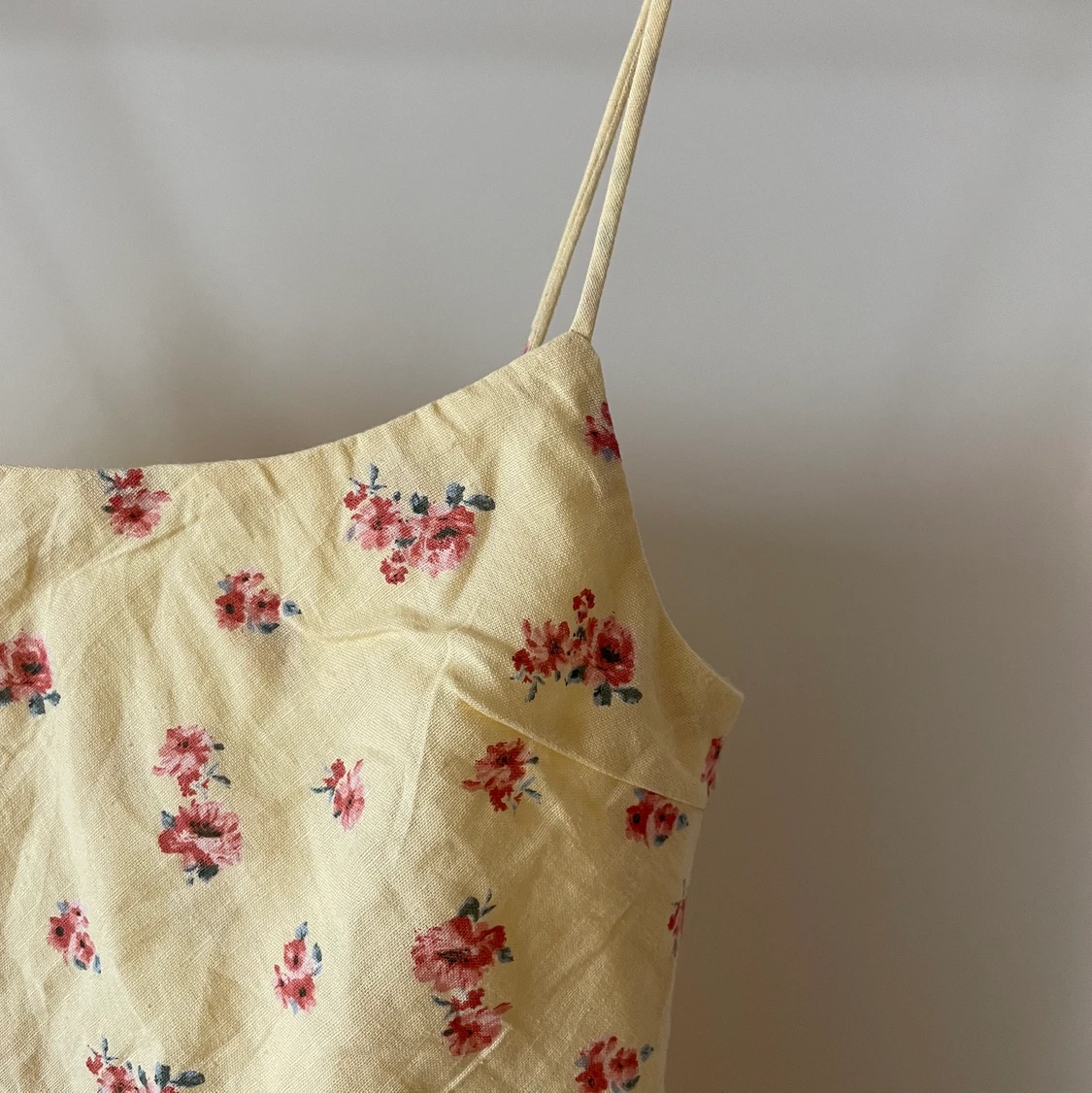 Blommig sommarklänning