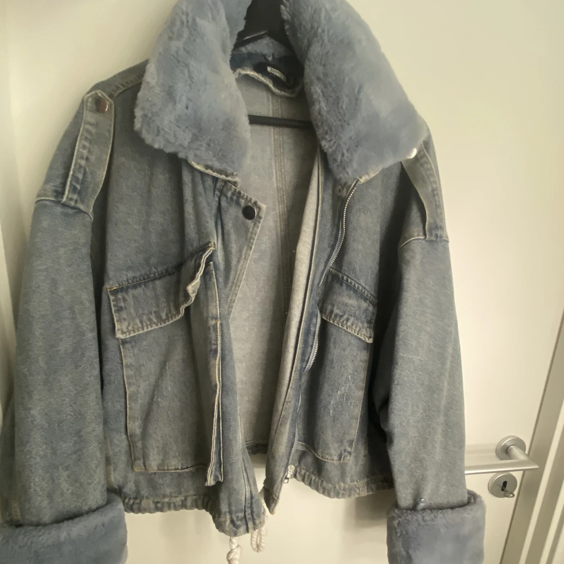 Jeans jacka med päls - 91