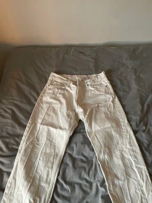 Weekday jeans (space relaxed) - Skick: 10/10 Aldrig använda Köptes nyligen