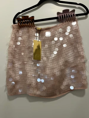 CocktailKjol - En fin ny cocktailKjol, nypris 399 