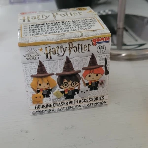 Harry Potter  - Harry Potter suddgummi som man bygger ihop själv köparen står för frakten 📦💕