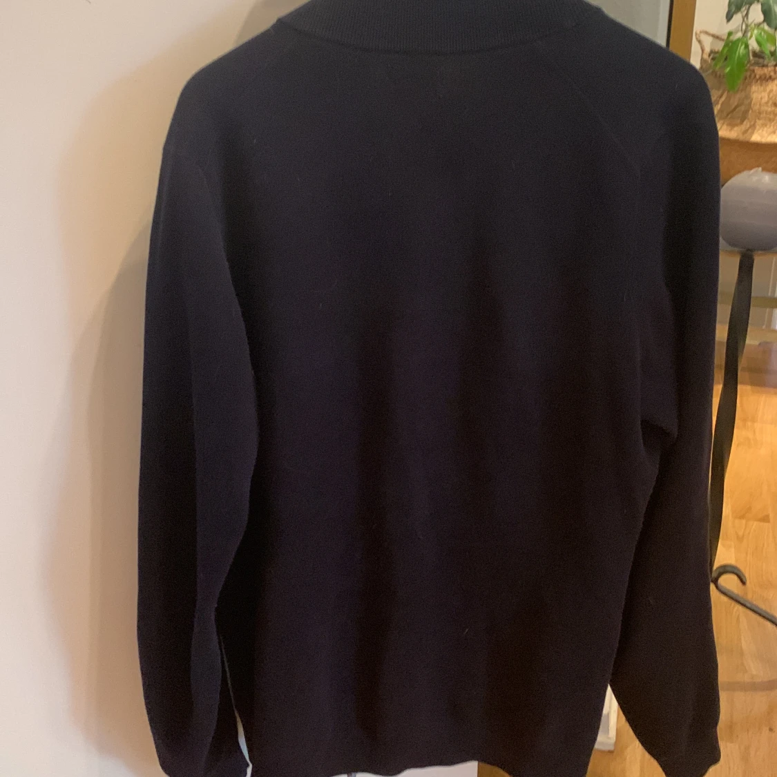 Säljer min massimo dutti tröjaa - 91