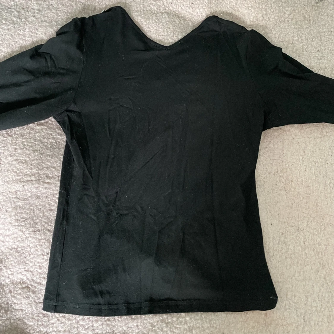 Svart topp med kristaller - 91