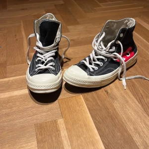 Converse play 42,5 - Bra skick! Köparen står för frakt