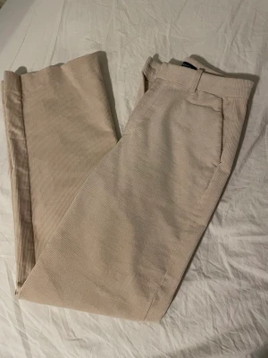 Manchester-byxor - Manchester-byxor från Lindex