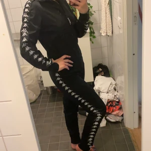 Kappa jumpsuit  - Kappa jumpsuit aldrig använd. Storlek M men mer som en S