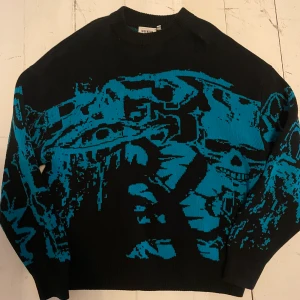 Weekday - Tröja i stor modell 