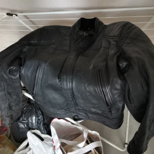 Skin jacka storlek 50 - Skin jacka storlek50