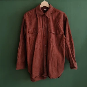 Arket button up - Arket - button up shirt - dusty washed looked - autumn colour