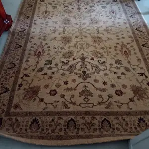 Hej jag säljer denna, helt oanvända nya mattan Jag säljer den pga av att jag ska flytta. Den är helt original och har bra kvalitet. från mio. Pris kan variera. 