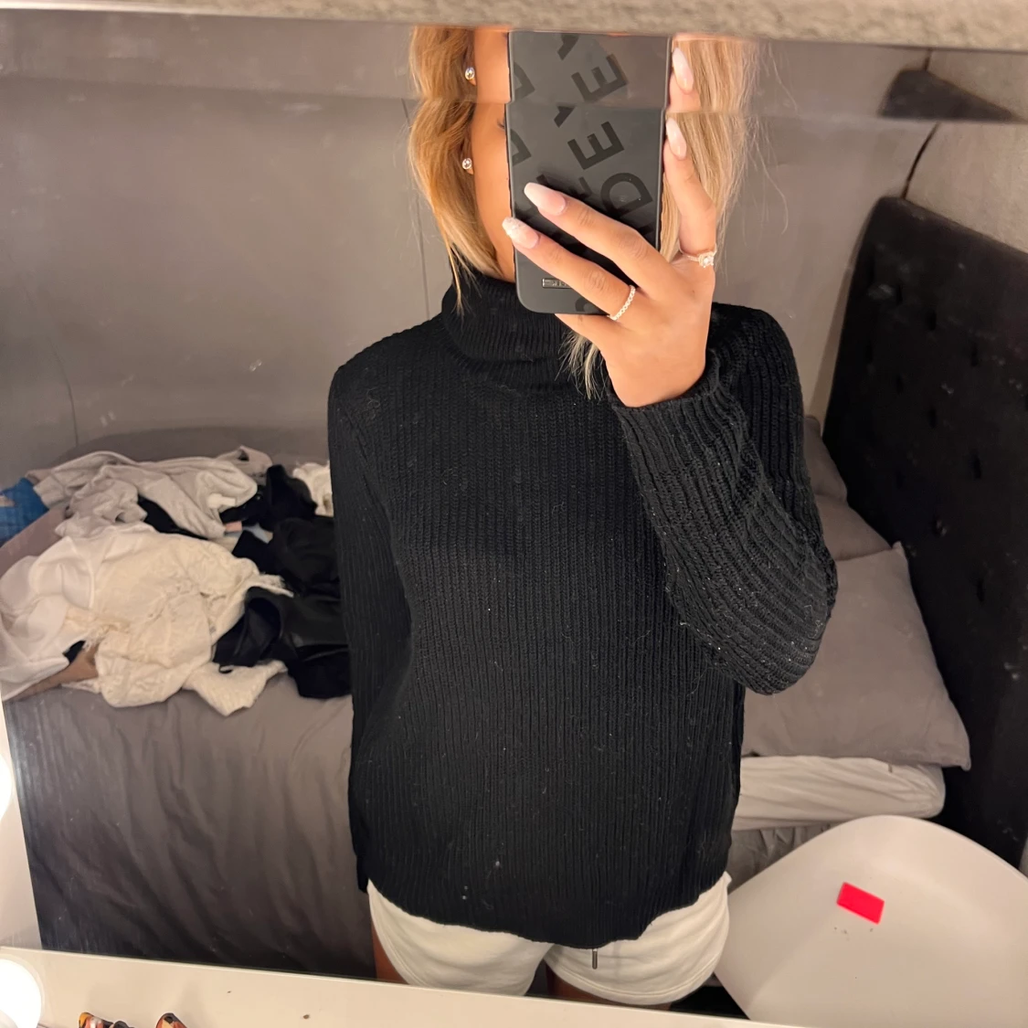 Svart stickad tröja  - 91