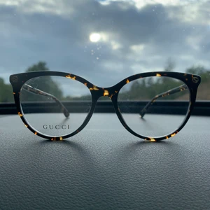 Gucci bågar - Köpte ett par Guccibågar men tappade kvittot