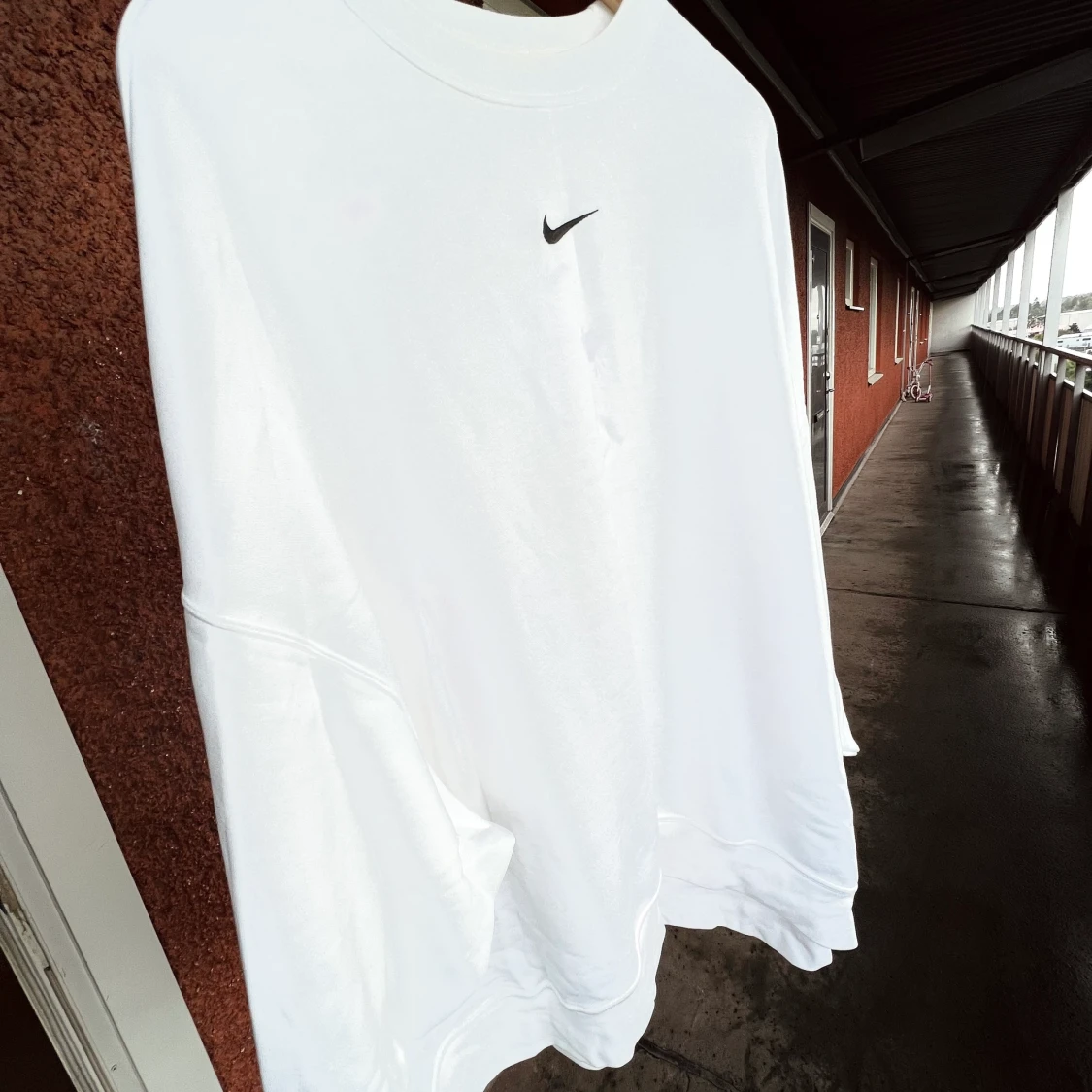 En oversized Nike tröja  - 90