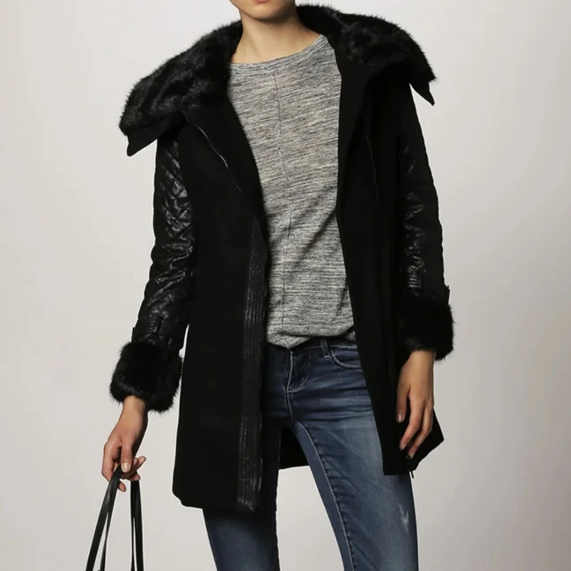 Kort kappa / rock från Morgan De Toi storlek 38