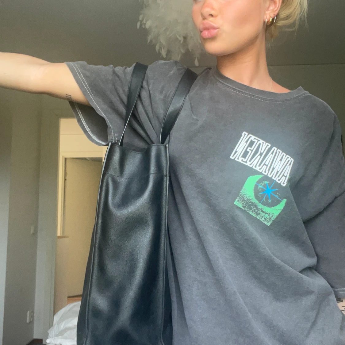 Axel Arigato väska  - 90