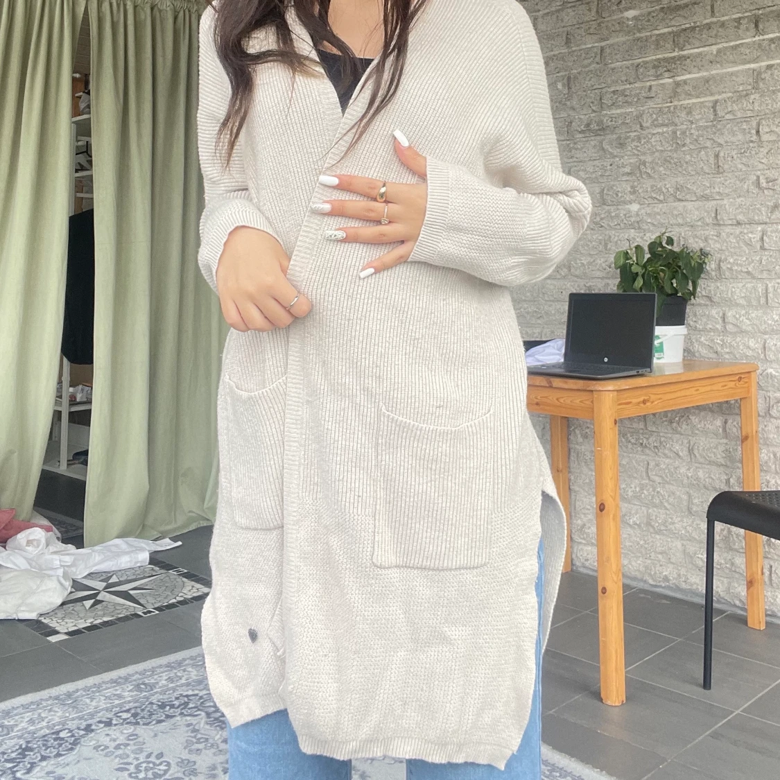 White long cardigan  - 90