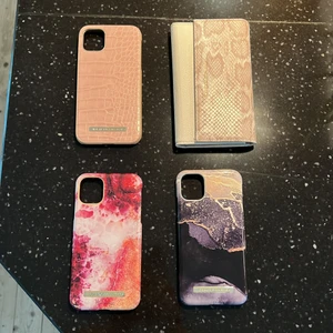 Mobilskal - Säljer dessa mobilskal från ideal of Sweden. Det rosa skalet längst upp- 120kr Beiga fodralet- 220kr Svarta skalet- 90kr Rosa skalet- 90kr Alla- 370kr Frakt tillkommer! Pris kan diskuteras!