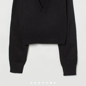 Tröja från hm - Svart tröja med krage från hm