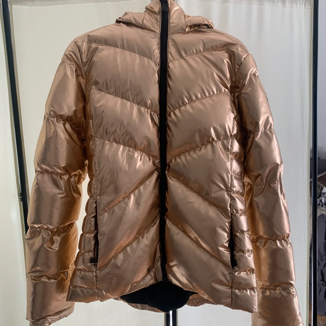 Guld McKinley jacka för unga